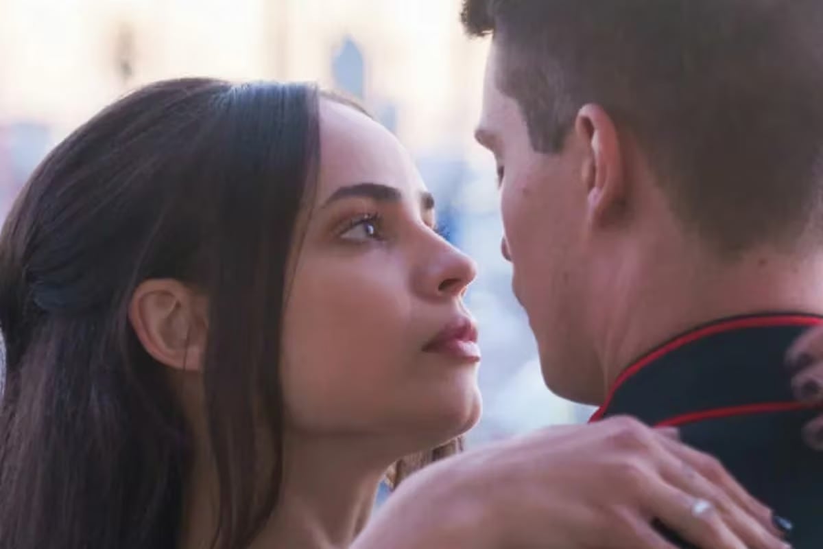 La película sugerida se llama Corazones malheridos.