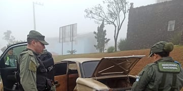 Incautan combustible de contrabando en Bernardo de Irigoyen.