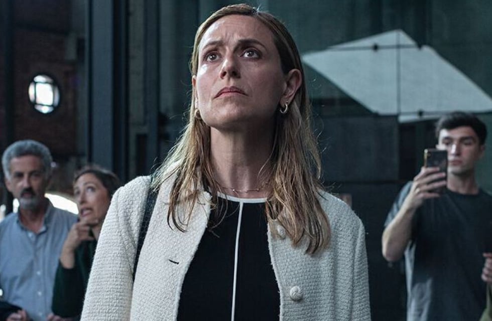 Dura menos de ocho horas, es protagonizada por Itziar Ituño y la está rompiendo en Netflix