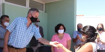 Entrega de cuatro nuevas viviendas en el Barrio Villa Italia en Tres Arroyos