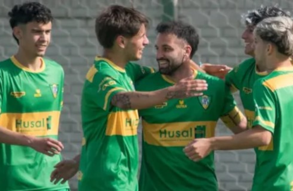 Liga del Sur: Rosario cayó ante Comercial y cruzará con Tiro en playoff