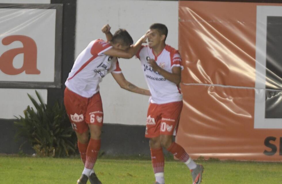 El gol que esperaba Instituto, en la zurda de Damián Arce