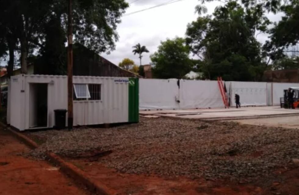 Iguazú: comenzaron a montar el hospital Turístico Modular