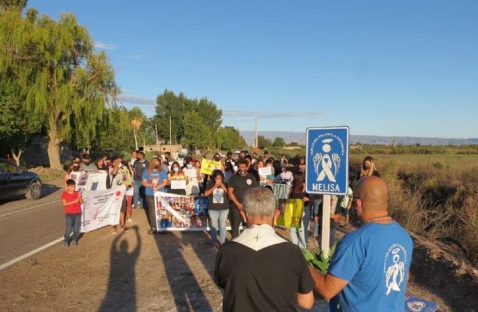 El ángel que recuerda a Melisa Castro, la maestra de karate que murió atropellada en Angaco