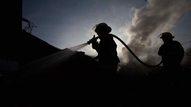 Bomberos foto ilustrativa (Nelson Torres/La Voz).