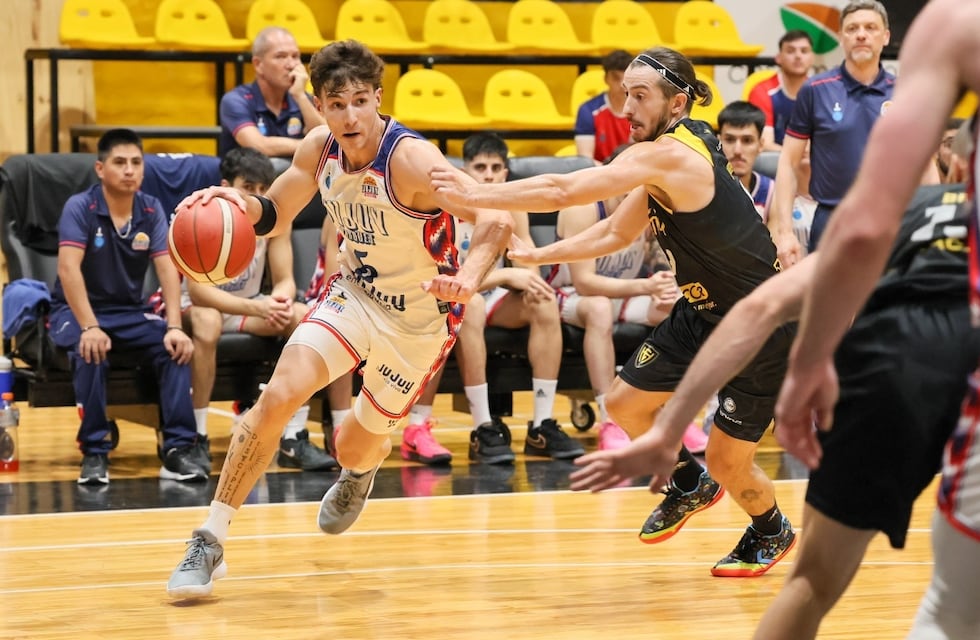 No le sienta bien el aire de Córdoba: Jujuy Básquet perdió también ante Hindú Club