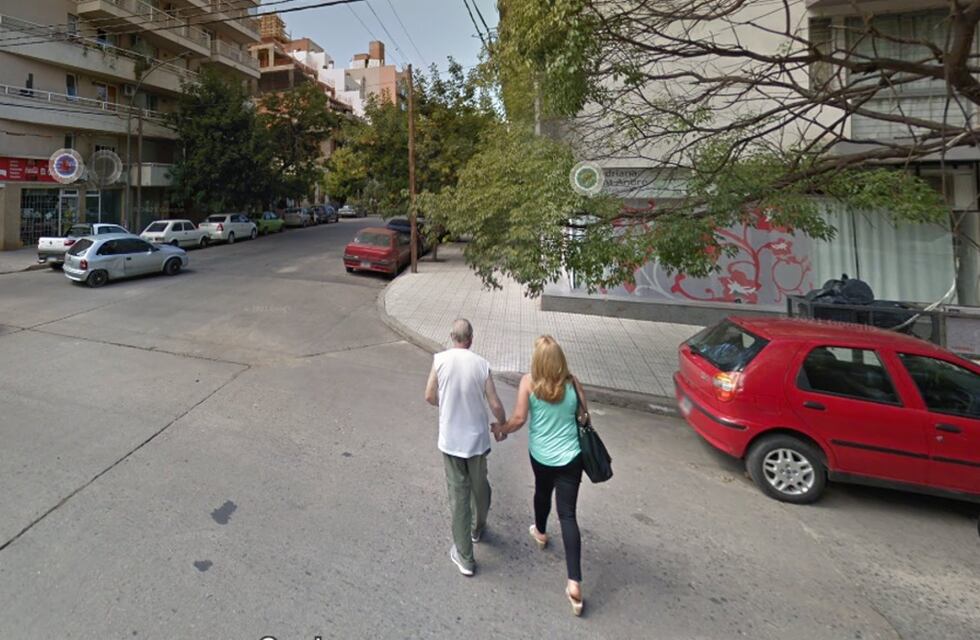 Inseguridad en Córdoba: derribó al ladrón a palos y lo entregó a la Policía