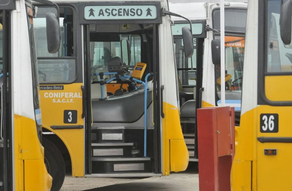 Paro de colectivo interurbanos, fin de semana sin servicio en Pérez