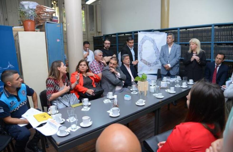 Dique La Angostura: constituyen un Comité de Seguimiento del Perilago