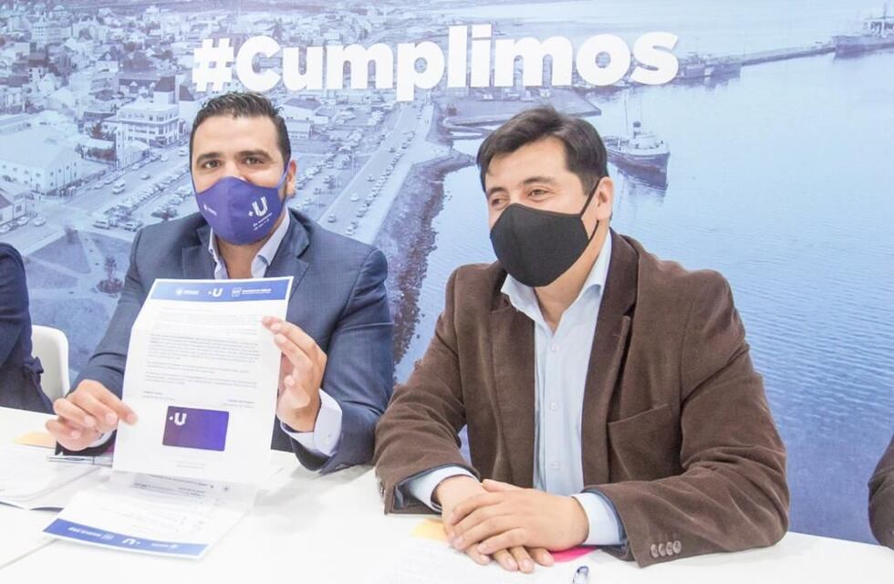 Vuoto y Harrington firmaron un convenio para extender los beneficios de la Tarjeta +U