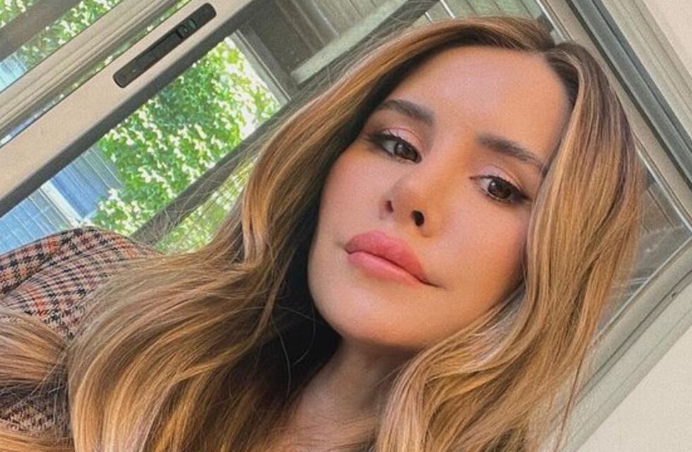 Mica Tinelli lució un exclusivo bolso en un evento: origen italiano y estilo dosmilero