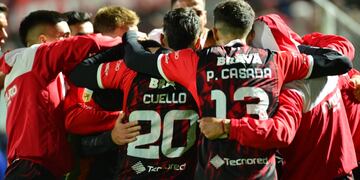 Festejo en Alta Córdoba por Instituto que ganó, y completó un fin de semana triunfal para los cordobeses.