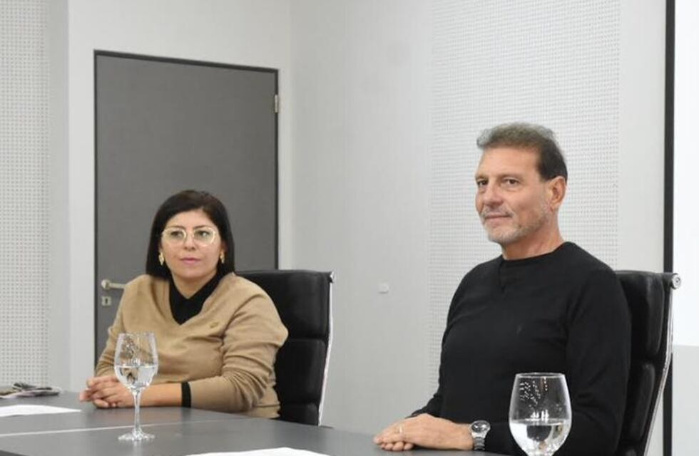 El SEOM pide a una secretaria del Ejecutivo que se retracte: habría dijo que el sindicato no soportaría una auditoría