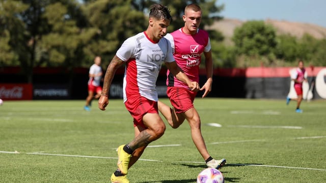 El delantero de 28 años se incorpora a préstamo hasta diciembre.