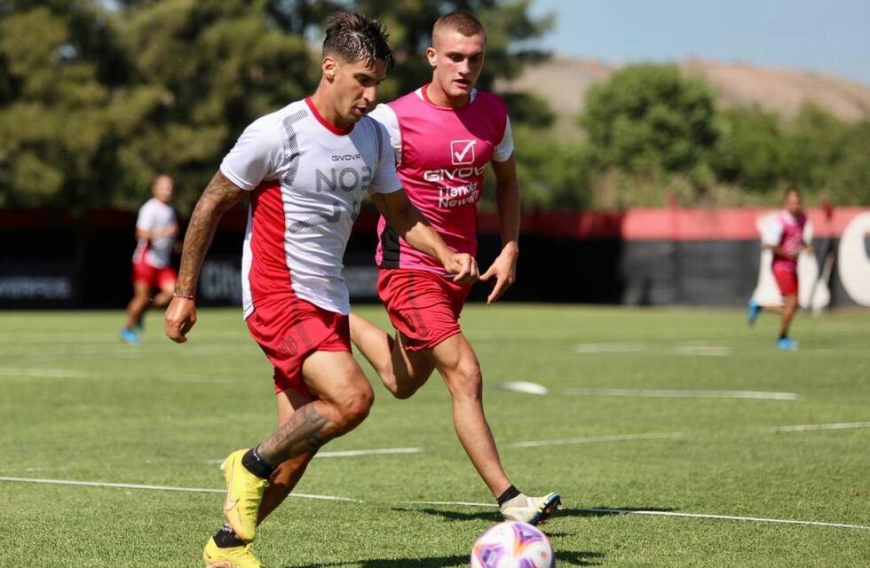 Newell’s presentó a Jonathan Menéndez como el octavo refuerzo de 2023