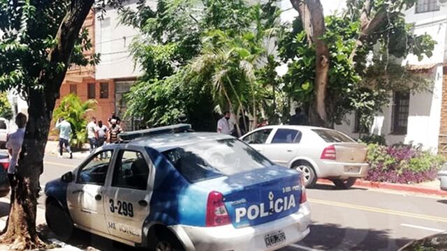 El departamento habría estado cerrado con llave desde el interior.