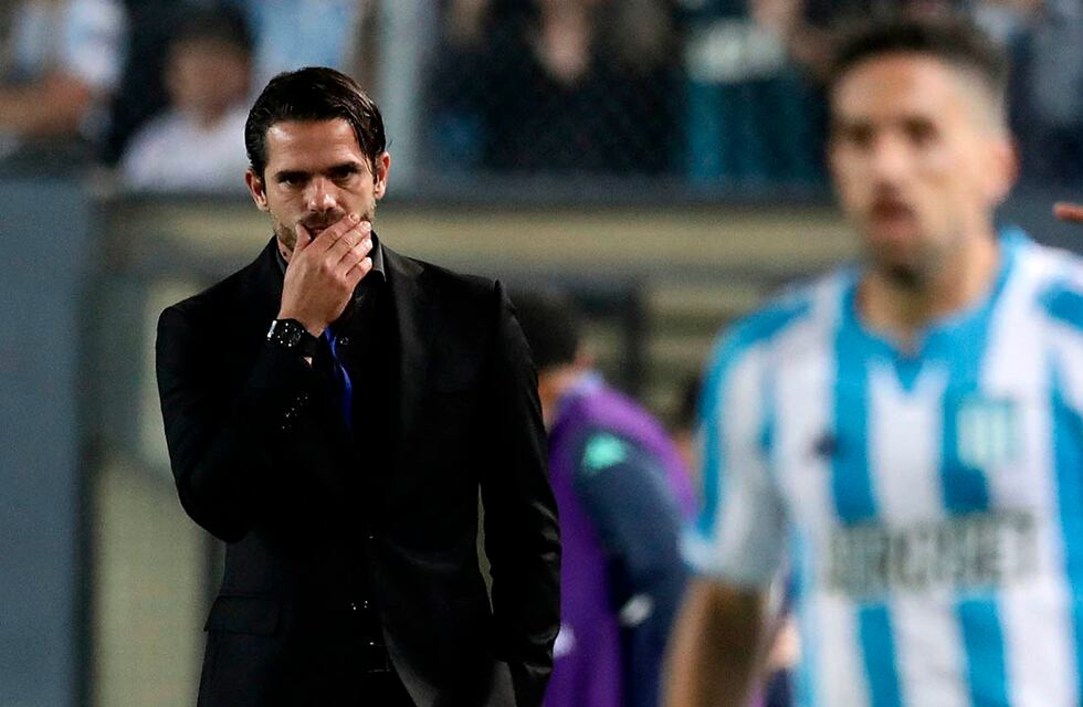 En un final apasionante, Racing le empató a Banfield y conservó su invicto