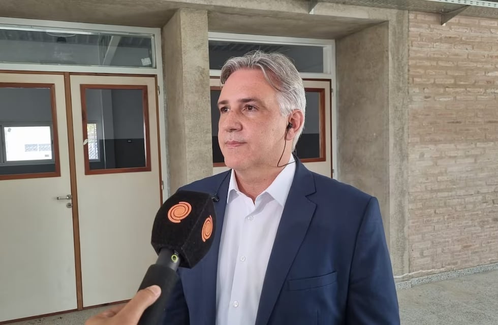 Llaryora volvió a cruzar a Javier Milei y De Loredo le pidió que se disculpe con el Presidente