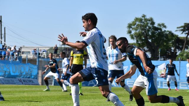 Atlético de Rafaela empató 0 a 0 con el CADU