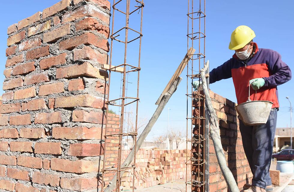 “Hay que ampliar la accesibilidad de las familias al suelo urbano”
