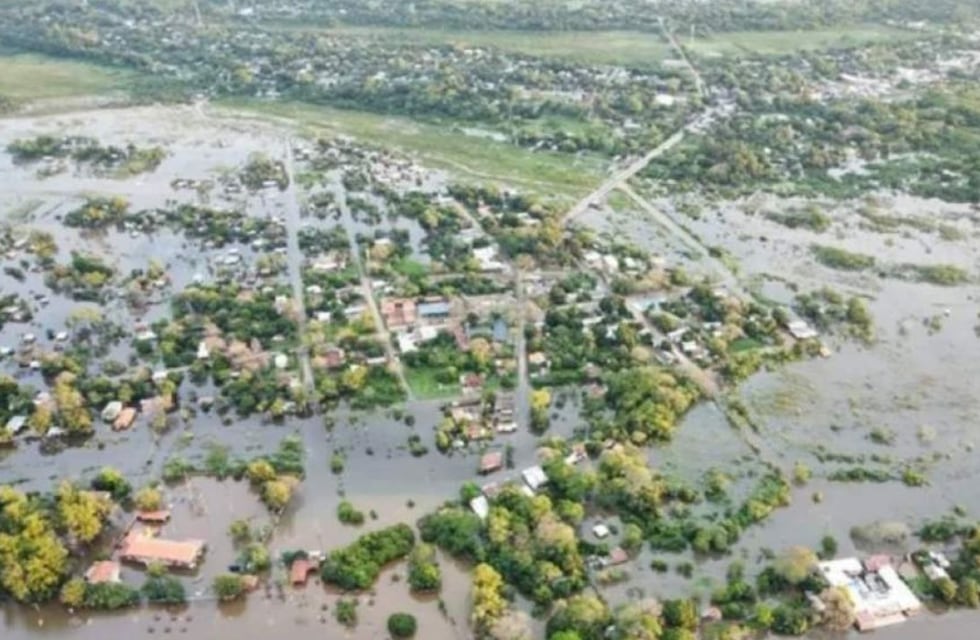 Continúan las fuertes lluvias en Corrientes: ya hay más de 670 evacuados y playas inhabilitadas
