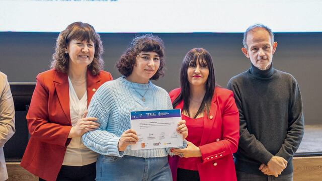 Tierra del Fuego: entregaron certificados a jóvenes por el programa T.Tec