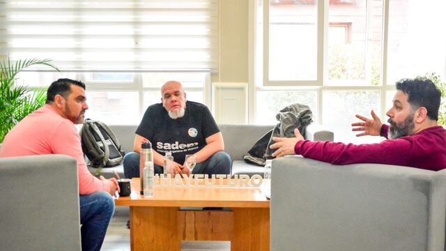 Vuoto se reunió con el secretario general del SADEM a nivel nacional