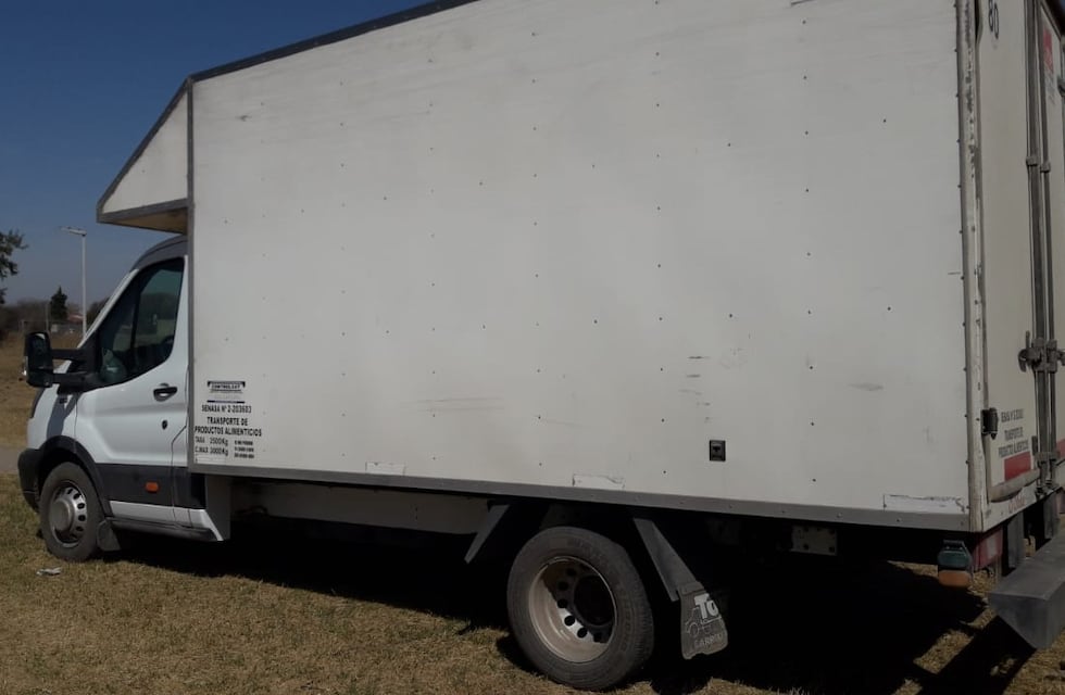 Córdoba insegura: robaron un camión con electrodomésticos y secuestraron a dos empleados