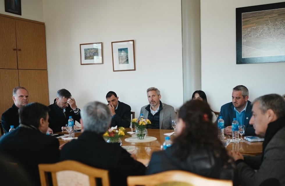 El intendente de Valle María Sokolovsky participó de una reunión con el gobernador Frigerio