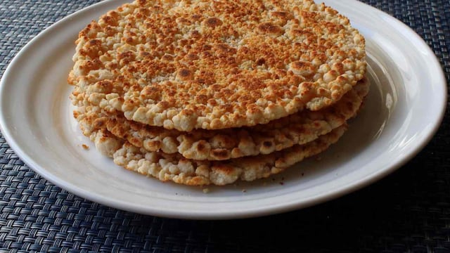 Cómo hacer mbejú paraguayo con queso cremoso.