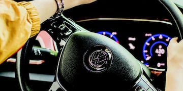 Se develó el misterio: quién está detrás de la voz que nos guía en el GPS.