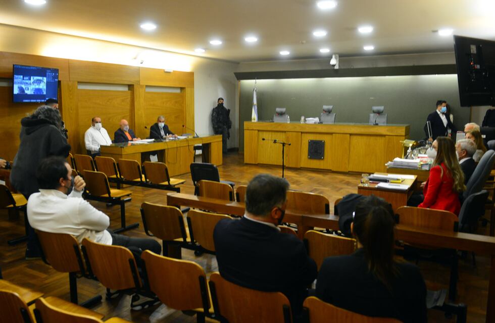 Juicio al Pato Cabrera: dictan prisión preventiva por otras dos causas
