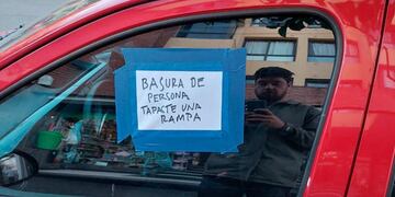 Se cansó de los que no respetan a los demás.