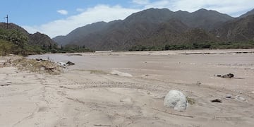 Los restos óseos que se sospecha serían de Fernando Reyes, oriundo de la provincia de Jujuy, fueron hallados a orillas del río de la localidad de Belén, Catamarca.