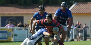 La Tablada ganó en su incursión por Mendoza y la victoria ante Teqüe lo catapultó a la cima de la tabla de posiciones. (Prensa UAR)