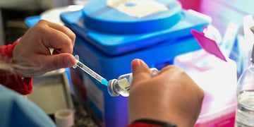 Se extendió la edad de vacunación contra el dengue en Córdoba.