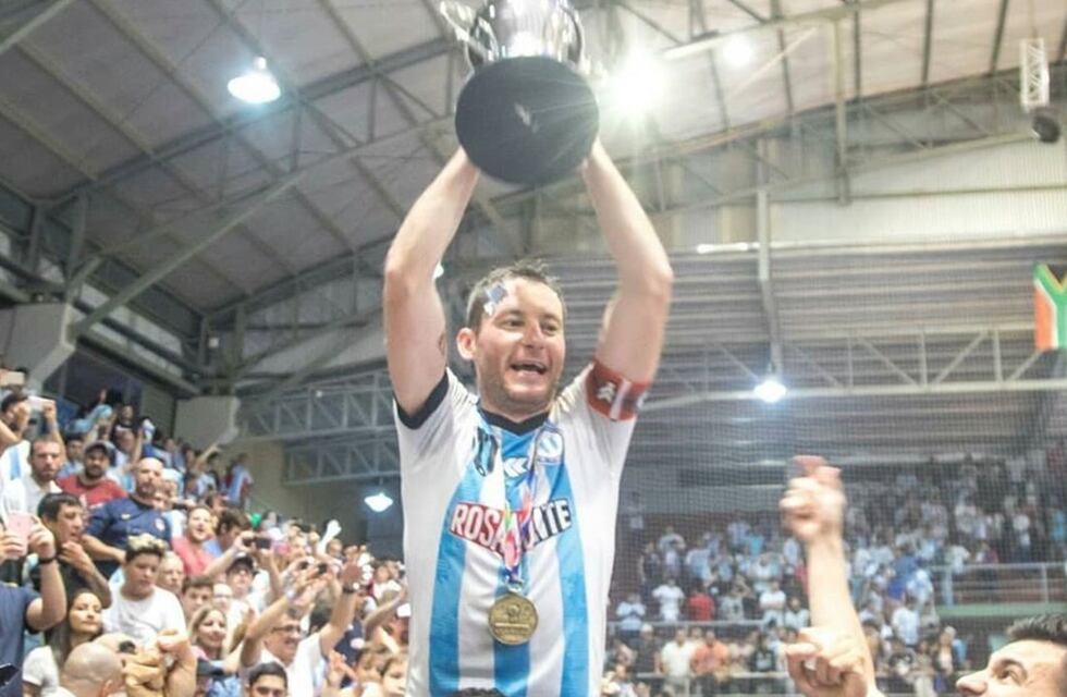 El inoxidable ‘Chelo’ Mescolatti, la leyenda del futsal que disfruta del Argentino y la selección
