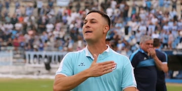 “Mi cabeza y mi corazón están hoy en Jujuy”, afirmó el director técnico de Gimnasia y Esgrima, Matías Módolo. “Dije juntos hasta el final y no me resigno a creer que el domingo sea el final”, aseveró.