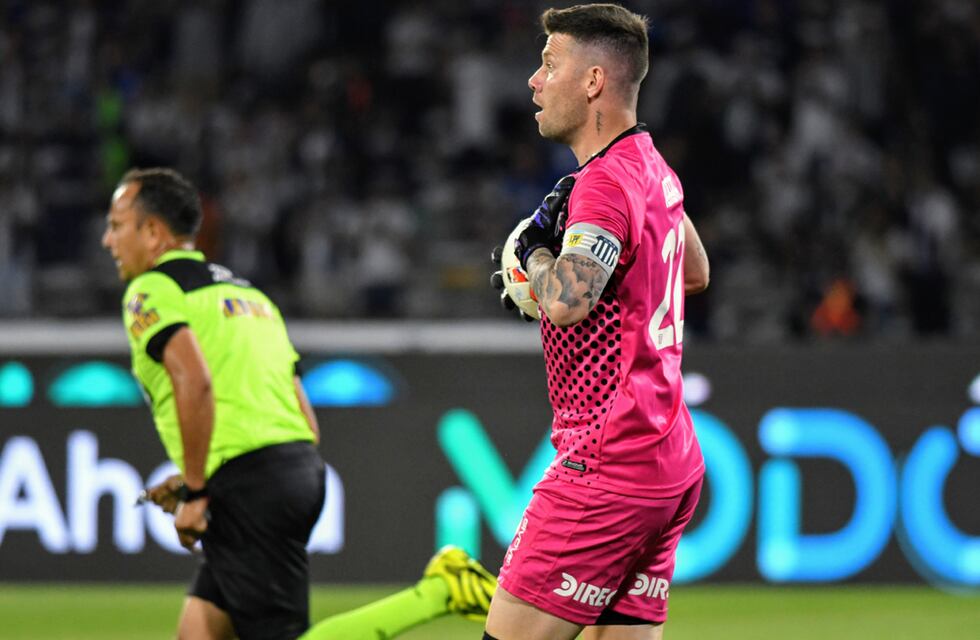 Talleres - River: la atajada de Herrera que se gritó como un gol en el Kempes; y el penal que pidió todo el estadio