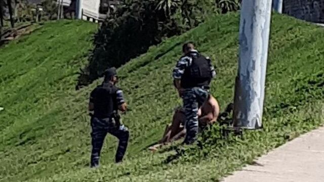 Atraparon a una pareja teniendo relaciones en cercanía a las playas de Mar del Plata