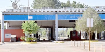 Trabajadores de Migraciones continúan con los reclamos.