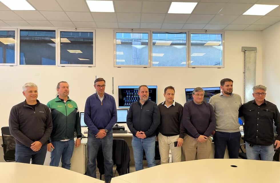 Industriales visitaron el Centro de Control Territorial de la EPE para Rafaela y la región