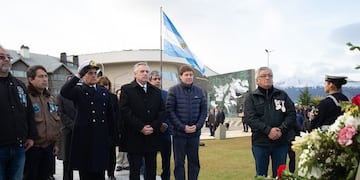 Visita del presidente de la Nación y Homenaje en Plaza "Islas Malvinas"