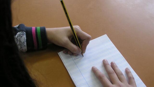 13 de agosto- Día Internacional de la zurdera.