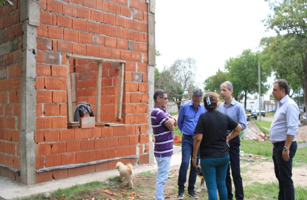 Avance de obras en el polideportivo de barrio Bouchard