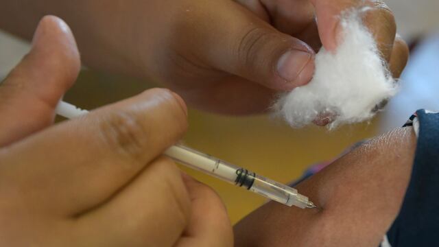 Coronel Rosales superó los 10 mil vacunados