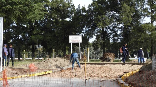 Avanza la obra del Municipio para egreso de la BNPB por calle Urquiza