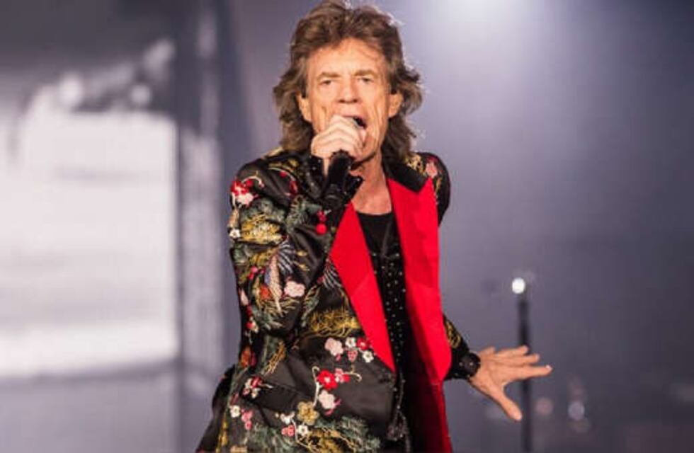 Mick Jagger bailó al ritmo de un hit de Farruko en su cumpleaños y encendió las redes
