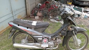 Moto recuperada por la PDI: estaba en el corralón