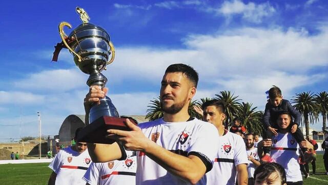 Erico Walker regresa a Sporting.